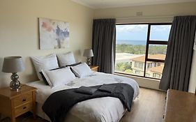 Hermanus Heights Villa